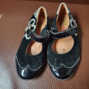 NATURINO SIZE 28 GIRLS BLACK MARY JANES